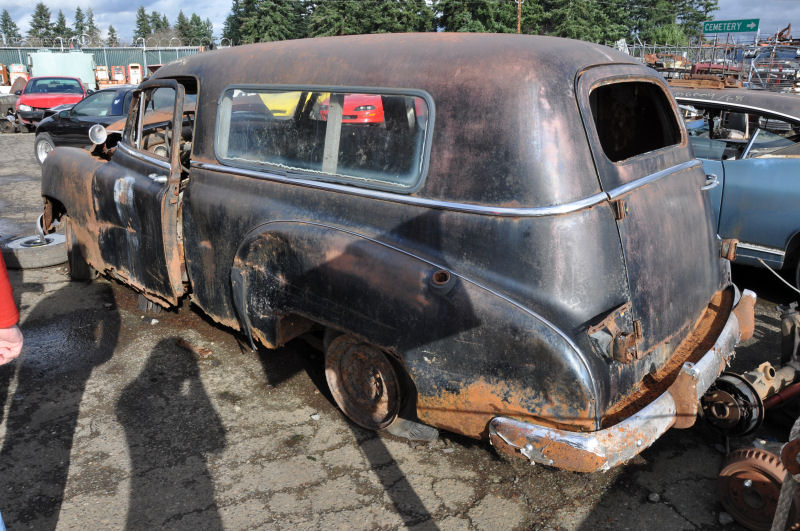 1949 1952 CHEVROLET SEDAN DELIVERY RH DOOR BELT MOLDING  